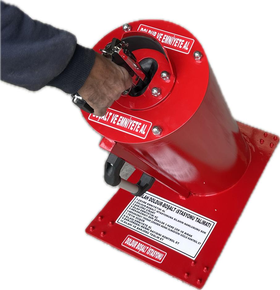 BR7  TEKERLİ BORU TİP DOLDUR BOŞALT İSTASYONU H77*W38*62CM 70KĞ ( 770€ )+KDV