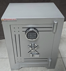 "       002THRE  OFİS MASA ALTI TİPİ  ANAHTAR TAŞIMA ZORUNLULUĞU OLMAYAN ELEKTRONİK ŞİFRELİ TEKKAPILI ÇELİK PARA KASASI DIŞ ÖLÇÜSÜ 55*41*36M 77KĞ ( 650€ )+KDV ADRESE TESLİM