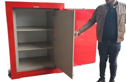 "       TEKKAPILI İÇİ AHŞAP KAPLI  1 ANAHTARLI YANGINA DAYANIKLI PATLAYICI DEPOLAMA KASASI 150*80*55CM 235KĞ  ( 2999€ )+KDV